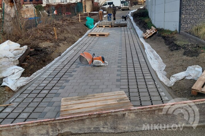 Brněnská - Jüttnerova